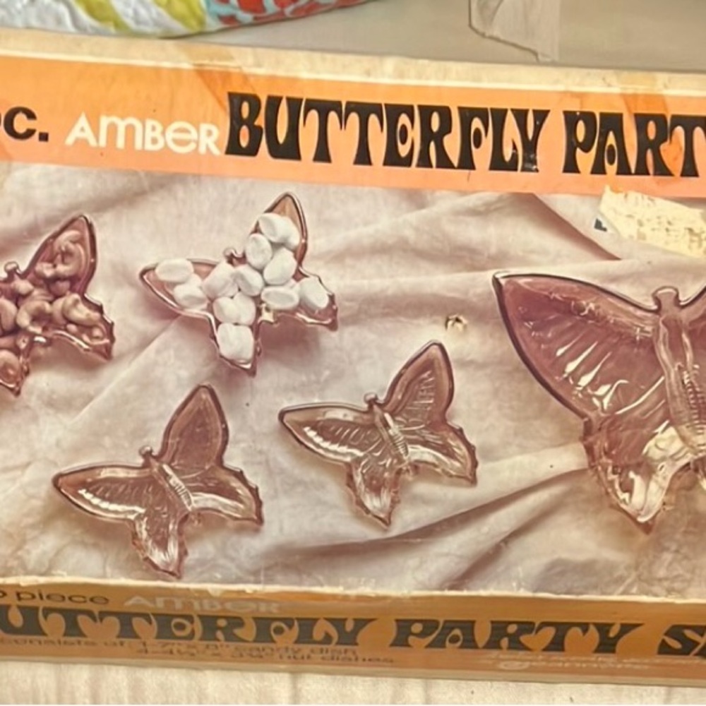 Rare Amber 5 Piece Vintage Brown Glass Butterfly Home Décor Candy Nut Dish Set